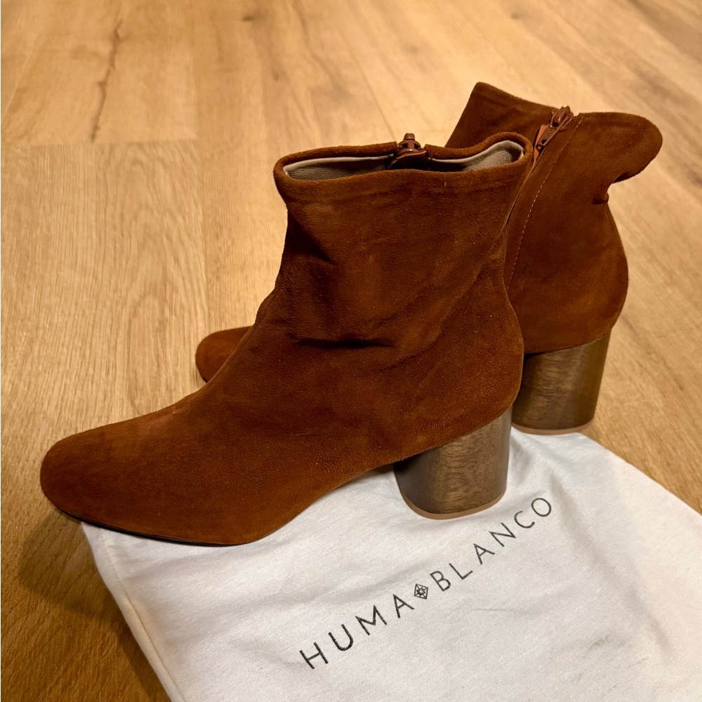 Huma Blanco Brown Suede Ankle Boots